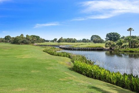 Villa ou maison à vendre à West Palm Beach, Floride: 4 chambres, 304.16 m2 № 1133028 - photo 24