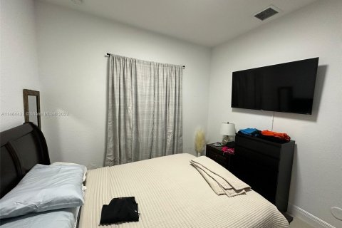 Casa en venta en Sweetwater, Florida, 5 dormitorios, 249.07 m2 № 756490 - foto 23