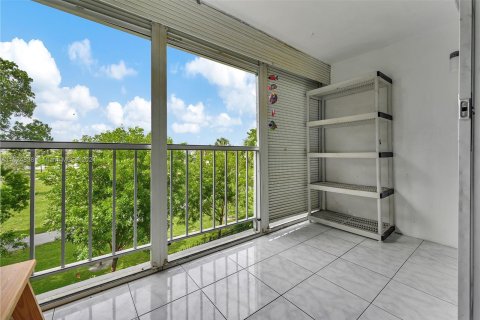 Copropriété à vendre à Hollywood, Floride: 1 chambre, 62.43 m2 № 1271415 - photo 29