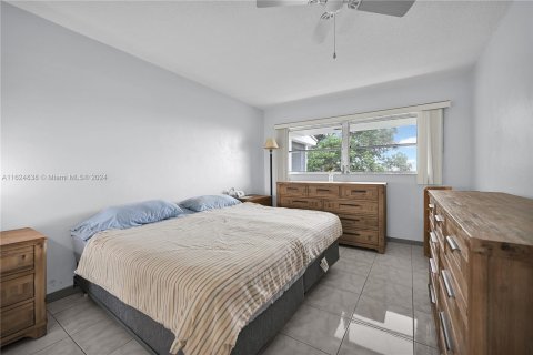 Copropriété à vendre à Hollywood, Floride: 1 chambre, 62.43 m2 № 1271415 - photo 15