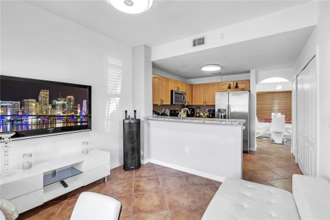 Adosado en venta en Miami Lakes, Florida, 3 dormitorios, 134.71 m2 № 1281280 - foto 18