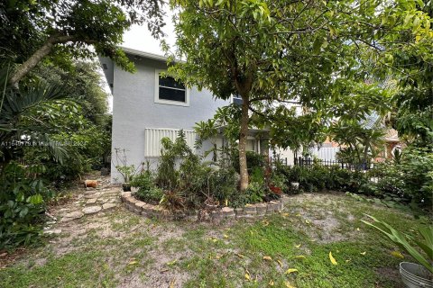 House in Fort Lauderdale, Florida 4 bedrooms, 259.75 sq.m. № 1332758 - photo 6