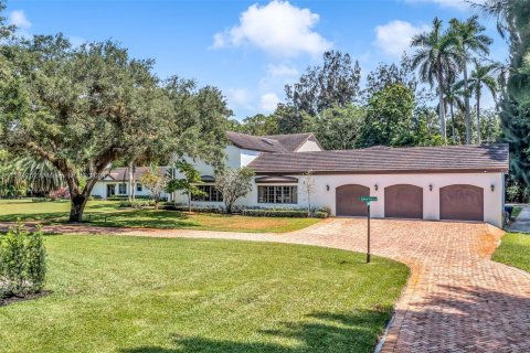 Villa ou maison à vendre à Southwest Ranches, Floride: 6 chambres, 729.56 m2 № 1127318 - photo 5