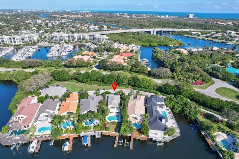 Villa ou maison à vendre à Palm Beach Gardens, Floride: 4 chambres, 300.63 m2 № 913108 - photo 7