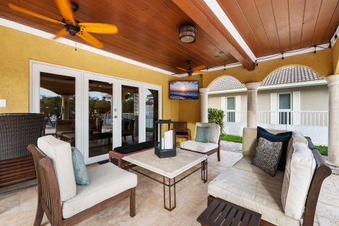 Casa en venta en Deerfield Beach, Florida, 5 dormitorios, 373.47 m2 № 972699 - foto 14