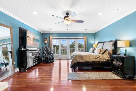 House in Deerfield Beach, Florida 5 bedrooms, 373.47 sq.m. № 972699 - photo 30