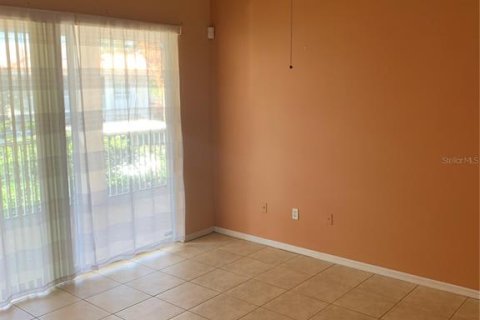 Condo in Sarasota, Florida, 2 bedrooms  № 1349152 - photo 12