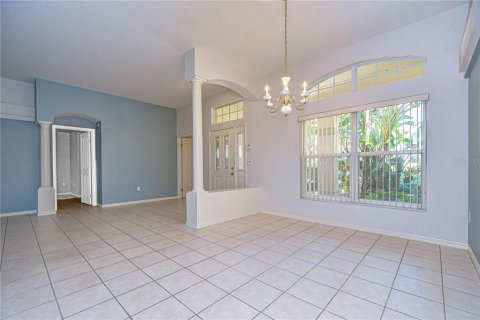 Villa ou maison à vendre à Tampa, Floride: 4 chambres, 207.82 m2 № 1377801 - photo 5