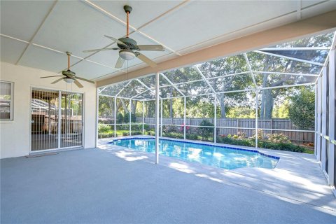 House in Tampa, Florida 4 bedrooms, 207.82 sq.m. № 1377801 - photo 26