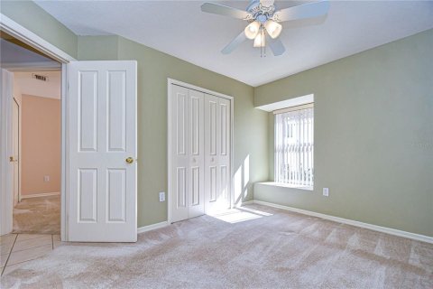 House in Tampa, Florida 4 bedrooms, 207.82 sq.m. № 1377801 - photo 20