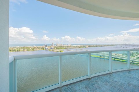 Condominio en venta en Daytona Beach, Florida, 3 dormitorios, 208.01 m2 № 1377804 - foto 6