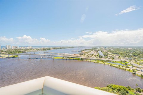 Condominio en venta en Daytona Beach, Florida, 3 dormitorios, 208.01 m2 № 1377804 - foto 3