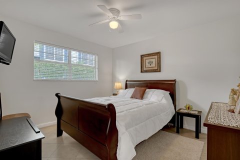Condominio en venta en Boynton Beach, Florida, 2 dormitorios, 88.44 m2 № 927615 - foto 18