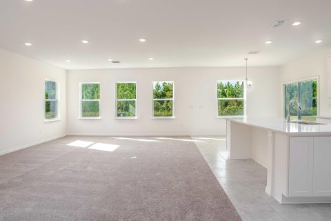 Adosado en venta en Haines City, Florida, 4 habitaciones, 260 m2 № 280140 - foto 2