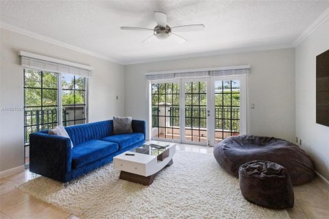 Copropriété à vendre à Miami Beach, Floride: 2 chambres, 110.55 m2 № 1161377 - photo 2