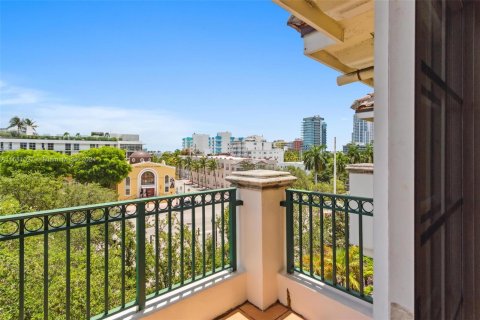 Copropriété à vendre à Miami Beach, Floride: 2 chambres, 110.55 m2 № 1161377 - photo 19