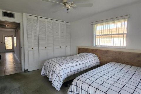 Condo in Delray Beach, Florida, 2 bedrooms  № 581001 - photo 5
