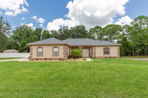 Villa ou maison à vendre à New Port Richey, Floride: 4 chambres, 240.62 m2 № 1382831 - photo 1