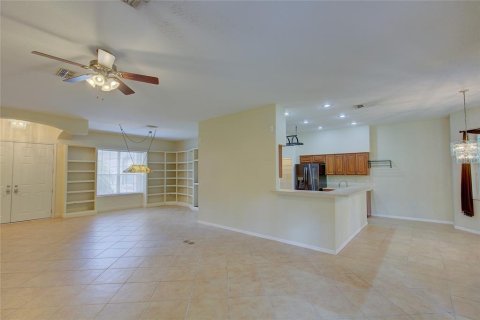 Villa ou maison à vendre à New Port Richey, Floride: 4 chambres, 240.62 m2 № 1382831 - photo 17