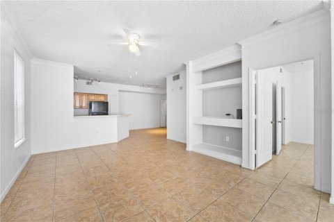 Condo in Orlando, Florida, 1 bedroom  № 1382793 - photo 14