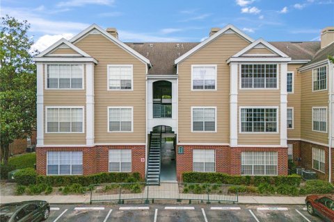 Condo in Orlando, Florida, 1 bedroom  № 1382793 - photo 1