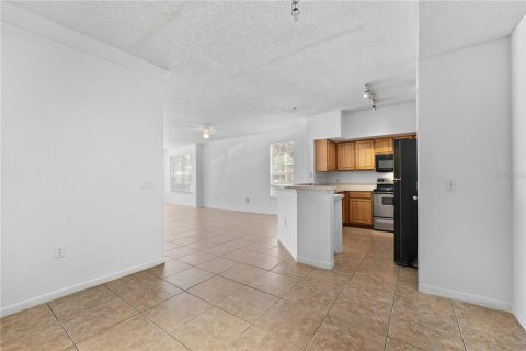 Condo in Orlando, Florida, 1 bedroom  № 1382793 - photo 5