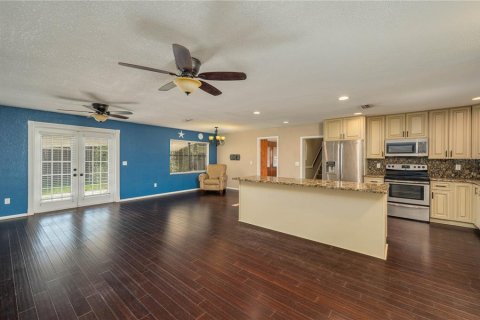 Casa en venta en Winter Haven, Florida, 5 dormitorios, 191.38 m2 № 1382759 - foto 10