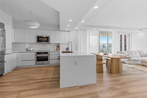 Copropriété à vendre à Miami Beach, Floride: 2 chambres, 137.22 m2 № 1181328 - photo 10