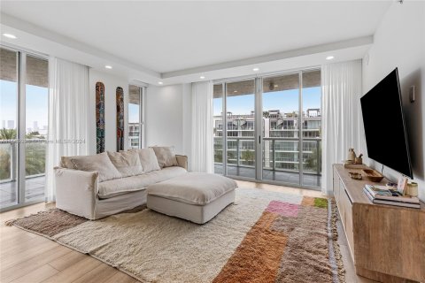 Copropriété à vendre à Miami Beach, Floride: 2 chambres, 137.22 m2 № 1181328 - photo 6