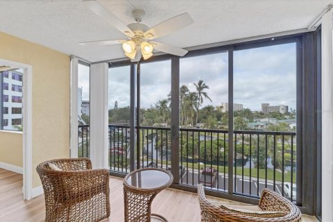 Copropriété à vendre à Sarasota, Floride: 2 chambres, 107.02 m2 № 1359555 - photo 10