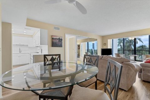 Copropriété à vendre à Sarasota, Floride: 2 chambres, 107.02 m2 № 1359555 - photo 17