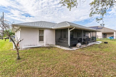 Villa ou maison à vendre à Punta Gorda, Floride: 3 chambres, 157.75 m2 № 1359521 - photo 25