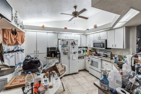 Villa ou maison à vendre à Punta Gorda, Floride: 3 chambres, 157.75 m2 № 1359521 - photo 6