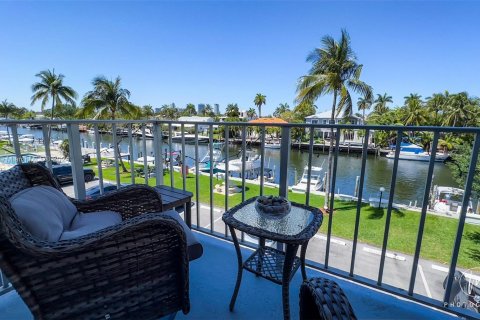 Copropriété à vendre à Fort Lauderdale, Floride: 2 chambres, 75.62 m2 № 1383087 - photo 6