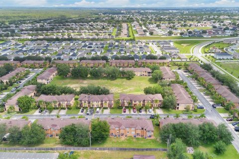 Copropriété à vendre à Davenport, Floride: 4 chambres, 172.43 m2 № 1317037 - photo 26