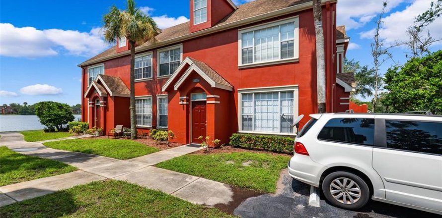 Townhouse in Tampa, Florida 1 bedroom, 105.17 sq.m. № 1313494