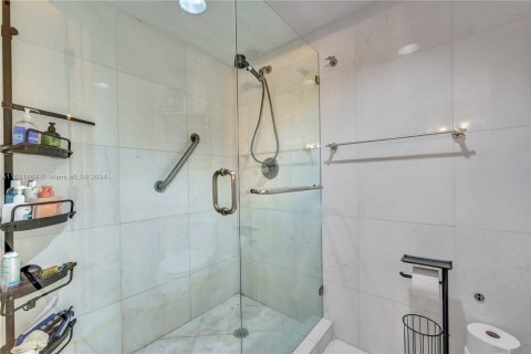 Купить кондоминиум в Авентура, Флорида 2 спальни, 126.44м2, № 1293452 - фото 11