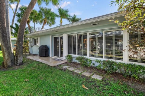 Casa en venta en Lauderdale-by-the-Sea, Florida, 2 dormitorios, 187.66 m2 № 913296 - foto 19