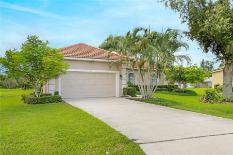 Villa ou maison à vendre à Kissimmee, Floride: 4 chambres, 165.37 m2 № 1295616 - photo 2