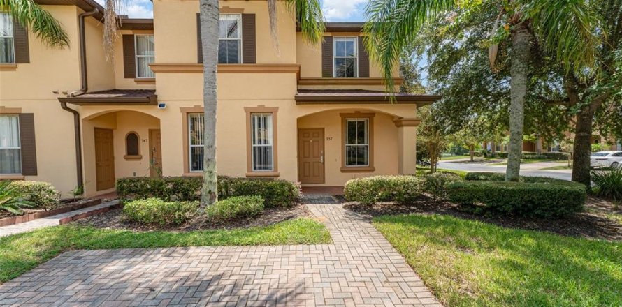 Townhouse in Davenport, Florida 4 bedrooms, 172.43 sq.m. № 1333804