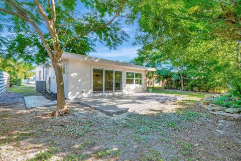 Villa ou maison à vendre à Delray Beach, Floride: 2 chambres, 148.83 m2 № 787382 - photo 19