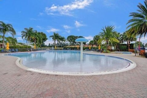 Touwnhouse à vendre à West Palm Beach, Floride: 3 chambres, 144.93 m2 № 913317 - photo 3