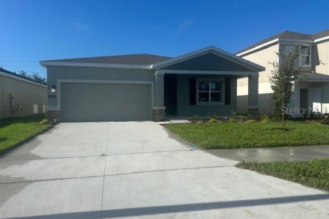 Casa en alquiler en Winter Haven, Florida, 3 dormitorios, 195.93 m2 № 1354253 - foto 1