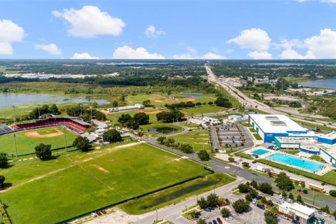 Villa ou maison à louer à Winter Haven, Floride: 3 chambres, 195.93 m2 № 1354253 - photo 26