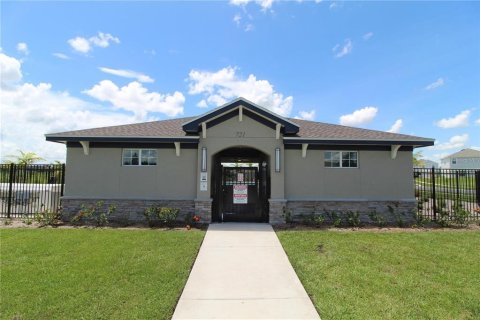 Villa ou maison à louer à Winter Haven, Floride: 3 chambres, 195.93 m2 № 1354253 - photo 28