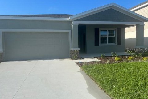 House in Winter Haven, Florida 3 bedrooms, 195.93 sq.m. № 1354253 - photo 2