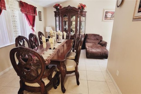 Casa en venta en Kissimmee, Florida, 3 dormitorios, 130.43 m2 № 1354286 - foto 9