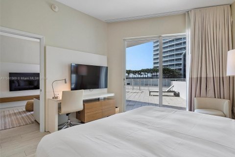 Condo in Fort Lauderdale, Florida, 1 bedroom  № 1187808 - photo 18