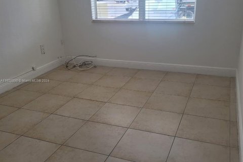 Copropriété à louer à North Miami, Floride: 1 chambre, 66.33 m2 № 1347772 - photo 8