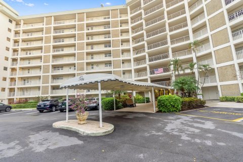 Copropriété à vendre à Pompano Beach, Floride: 3 chambres, 129.13 m2 № 1097760 - photo 12